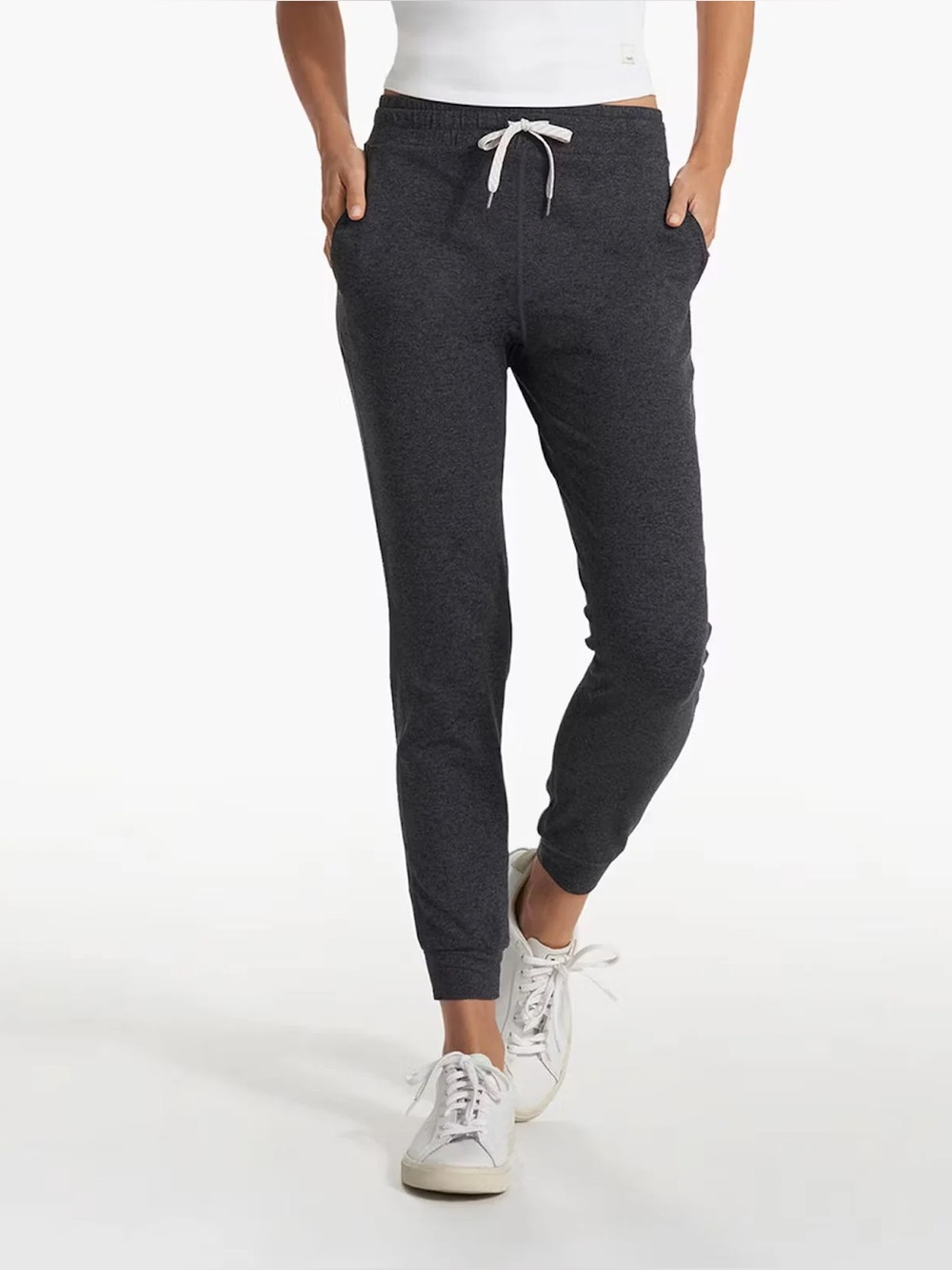 Vuori Performance Jogger (Charcoal Heather) 26” Sz S Women’s 
(Jun A-1)